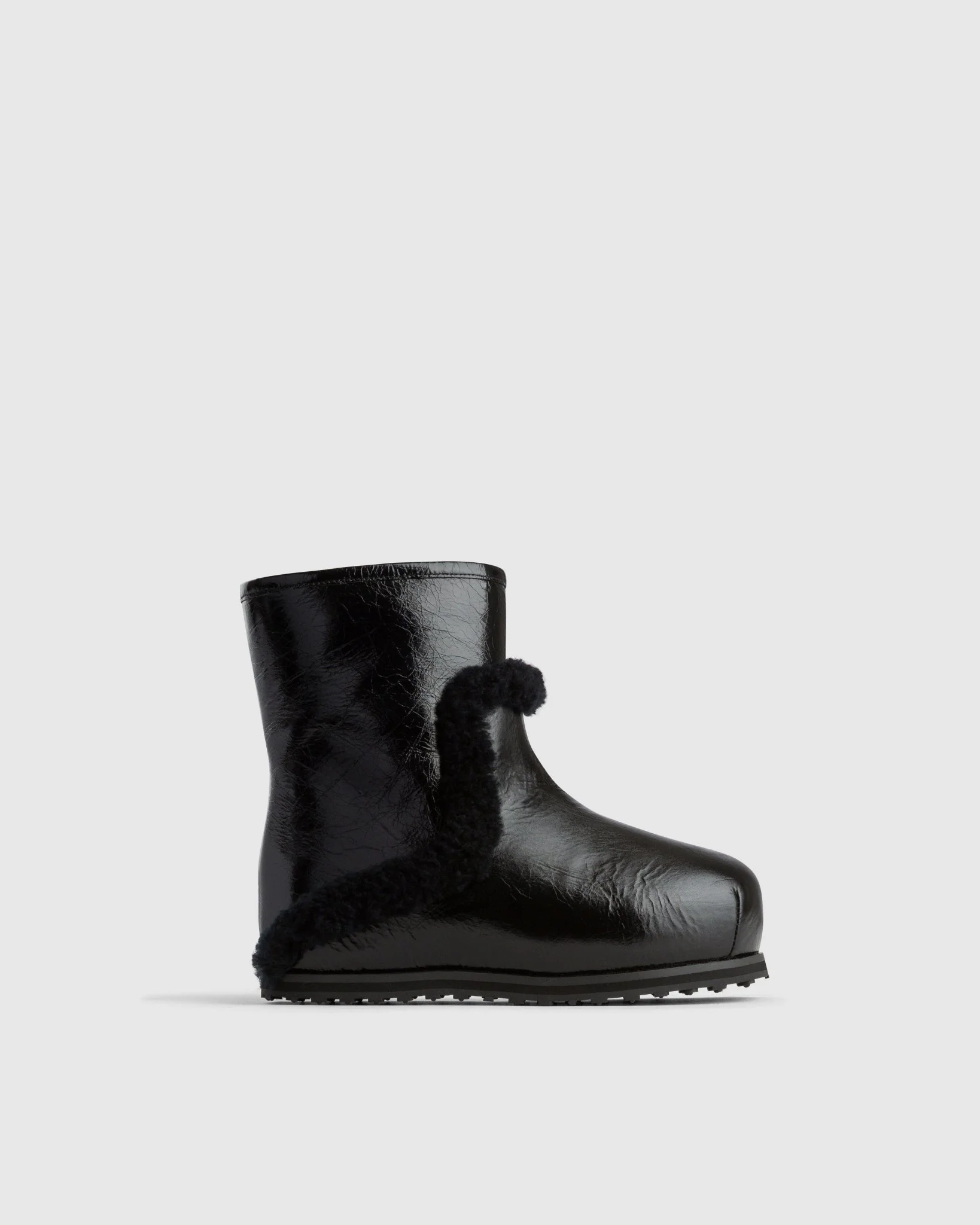 ARCTIC BOOT