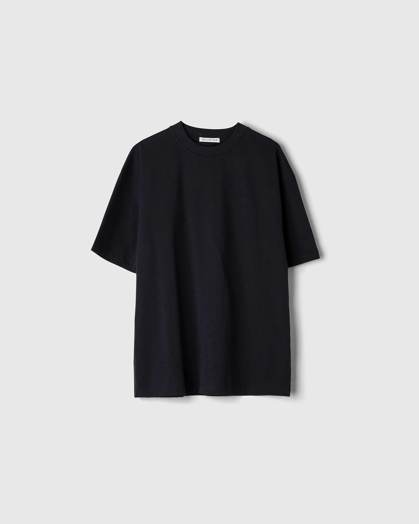 BASIC T-SHIRT