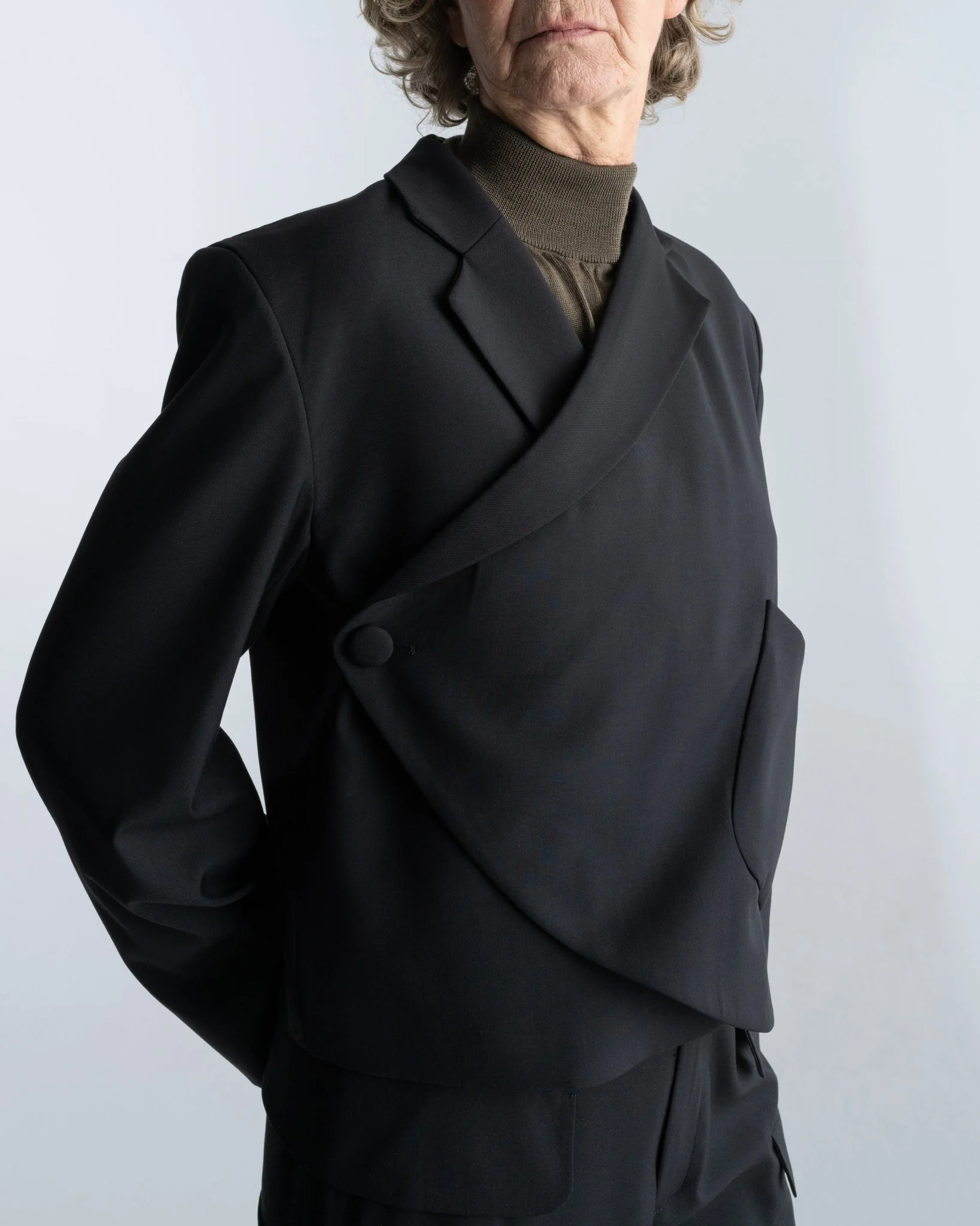 HUG BLAZER - Image 2