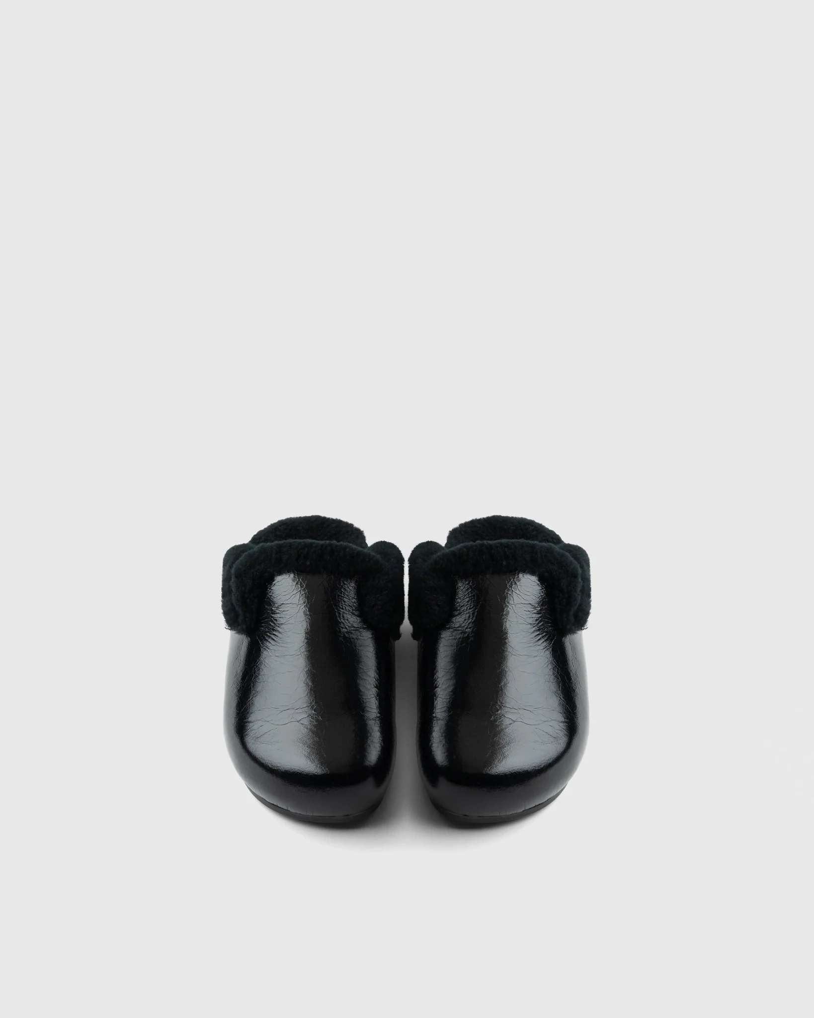 SLIPPER - Image 2