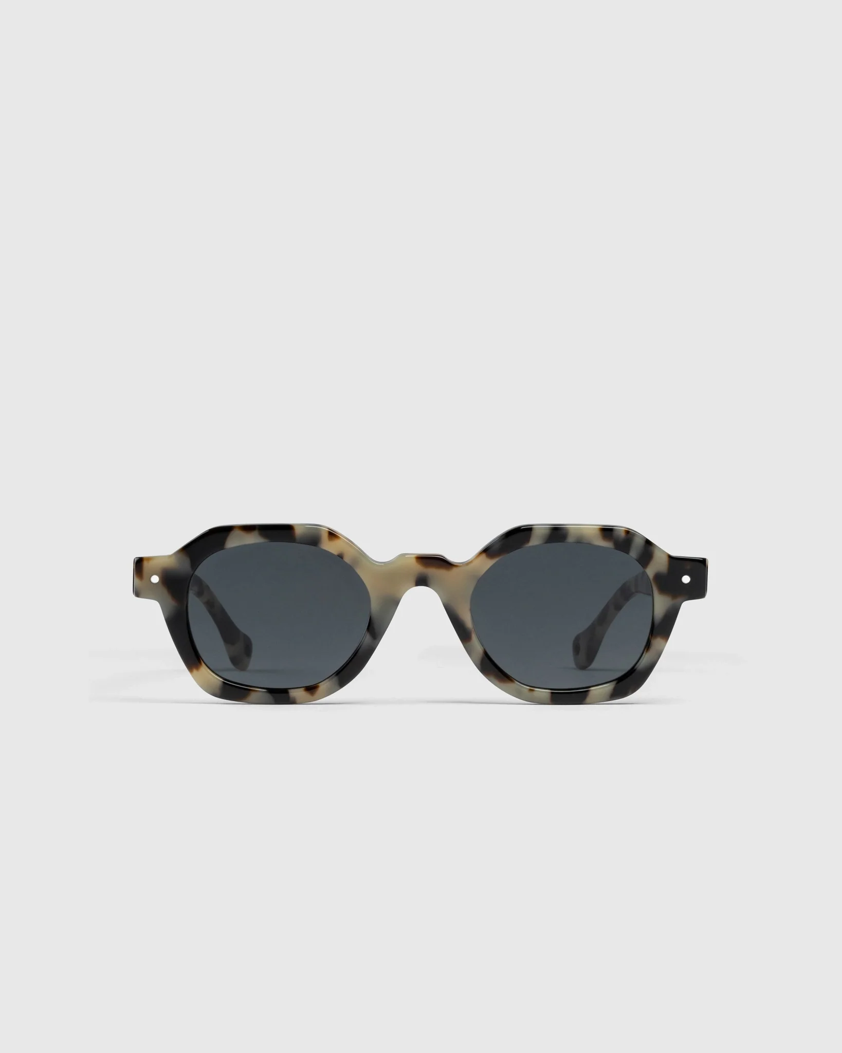 WILLIAM GLASSES